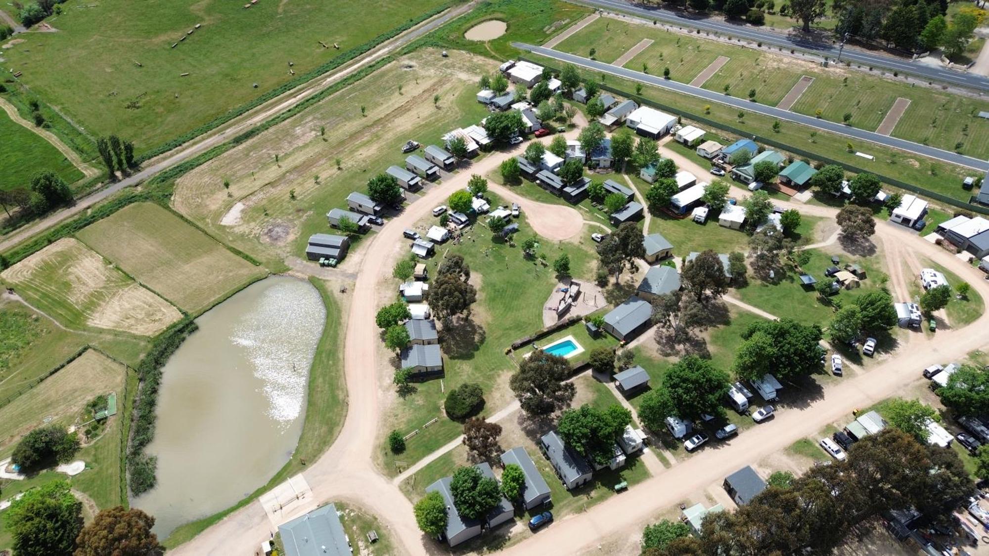 Mansfield Holiday Park Exterior photo